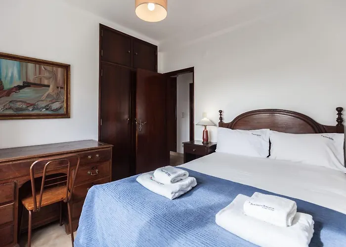 Flh Family House בית נופש *