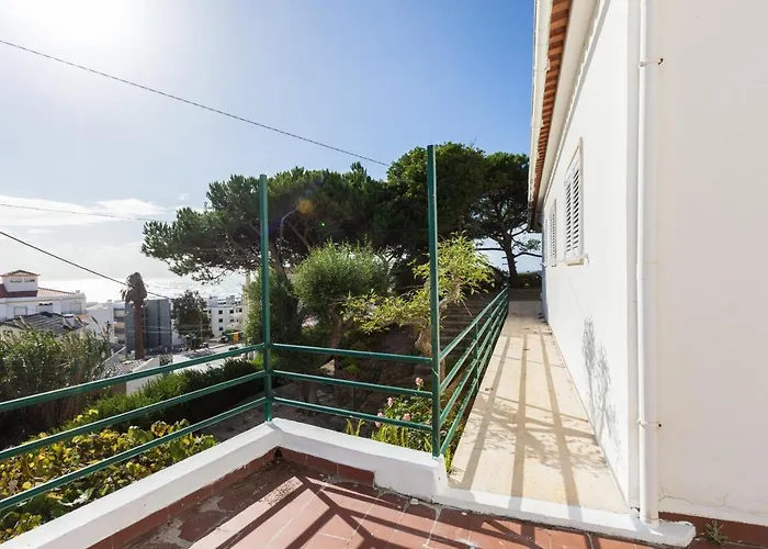 Flh Family House אריסרייה